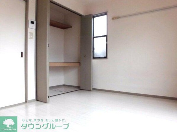 フライハイツラオムの物件内観写真